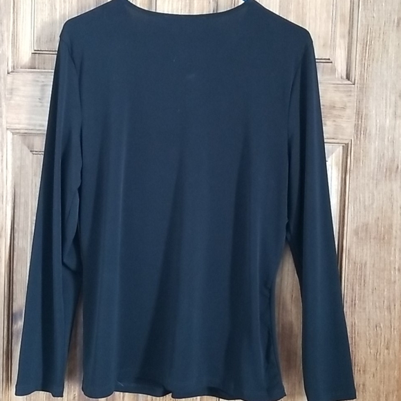 Women's blouse - Picture 2 of 2